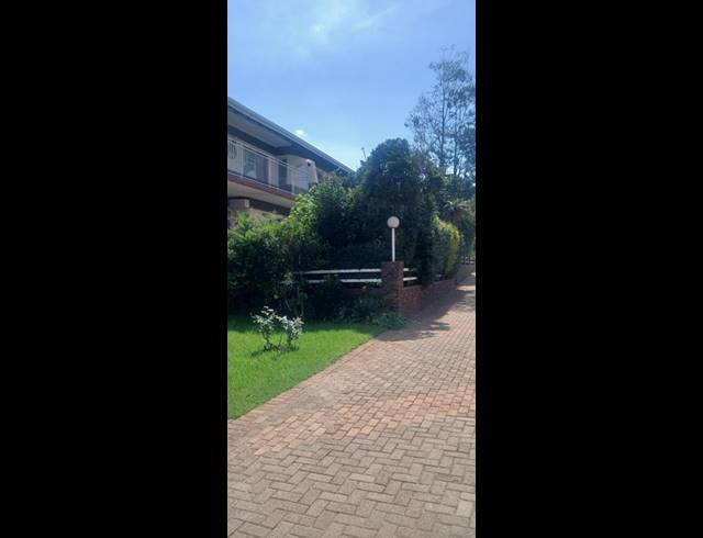 2 BEDROOM TOWNHOUSE FOR SALE IN BRUMA